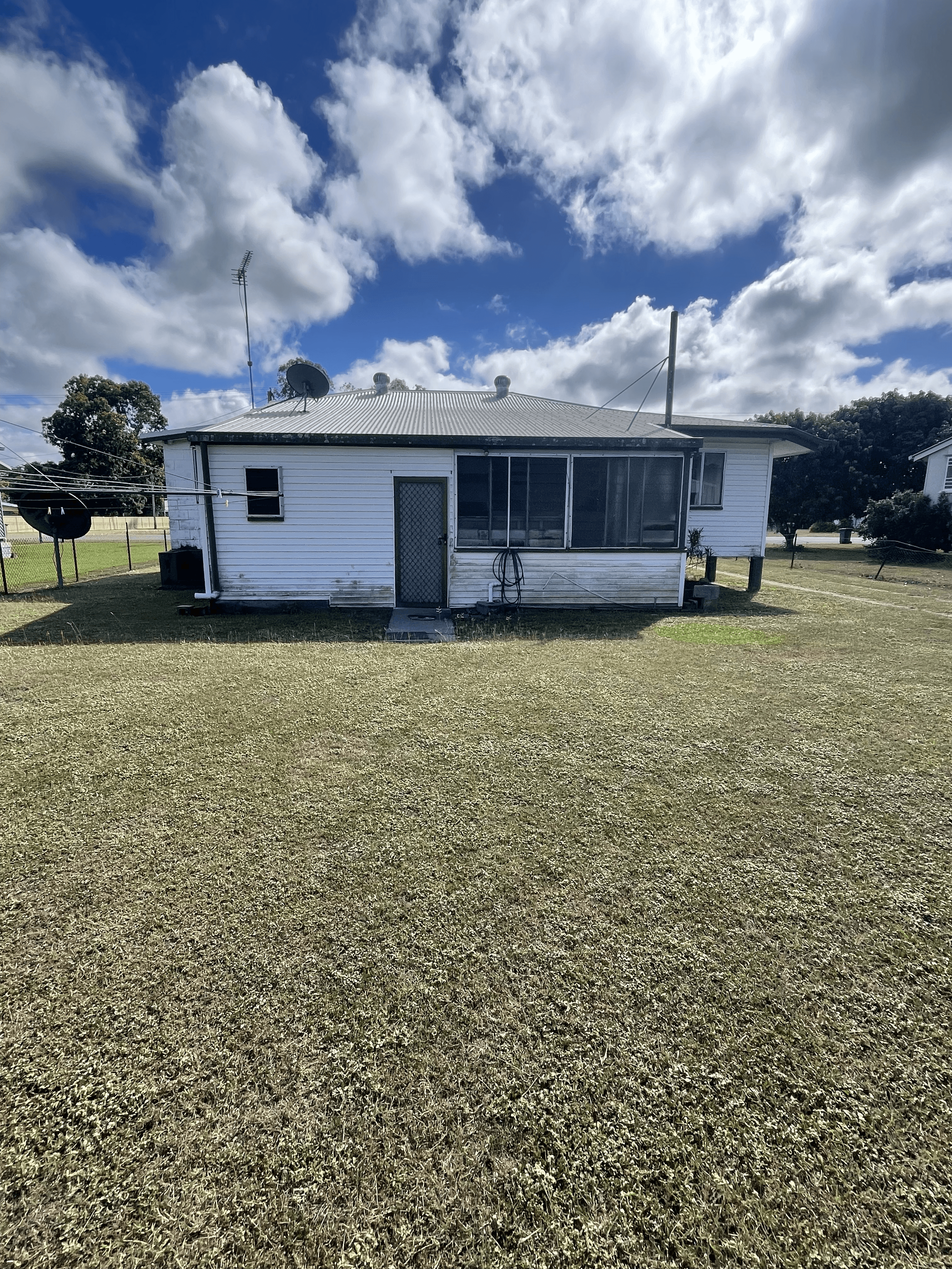 61 Banister Street, BRANDON, QLD 4808