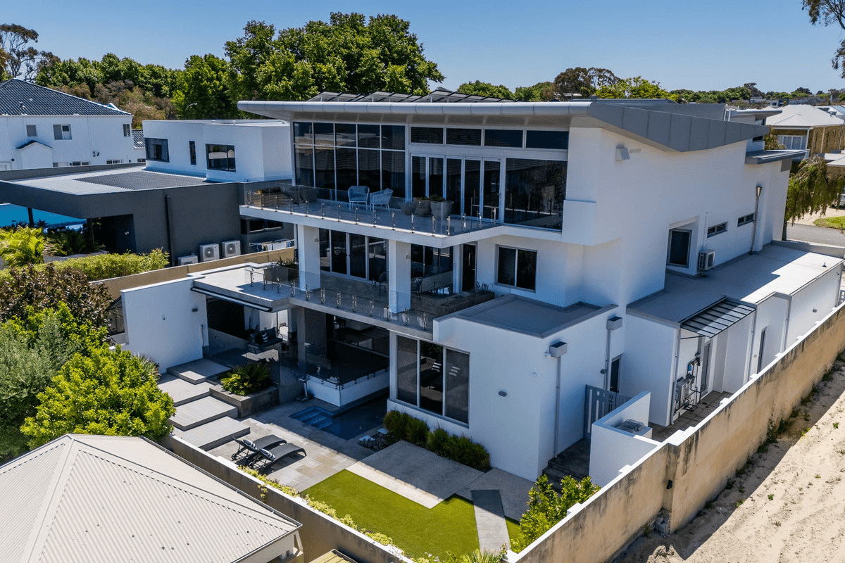 32A Fraser Road, Applecross, WA 6153