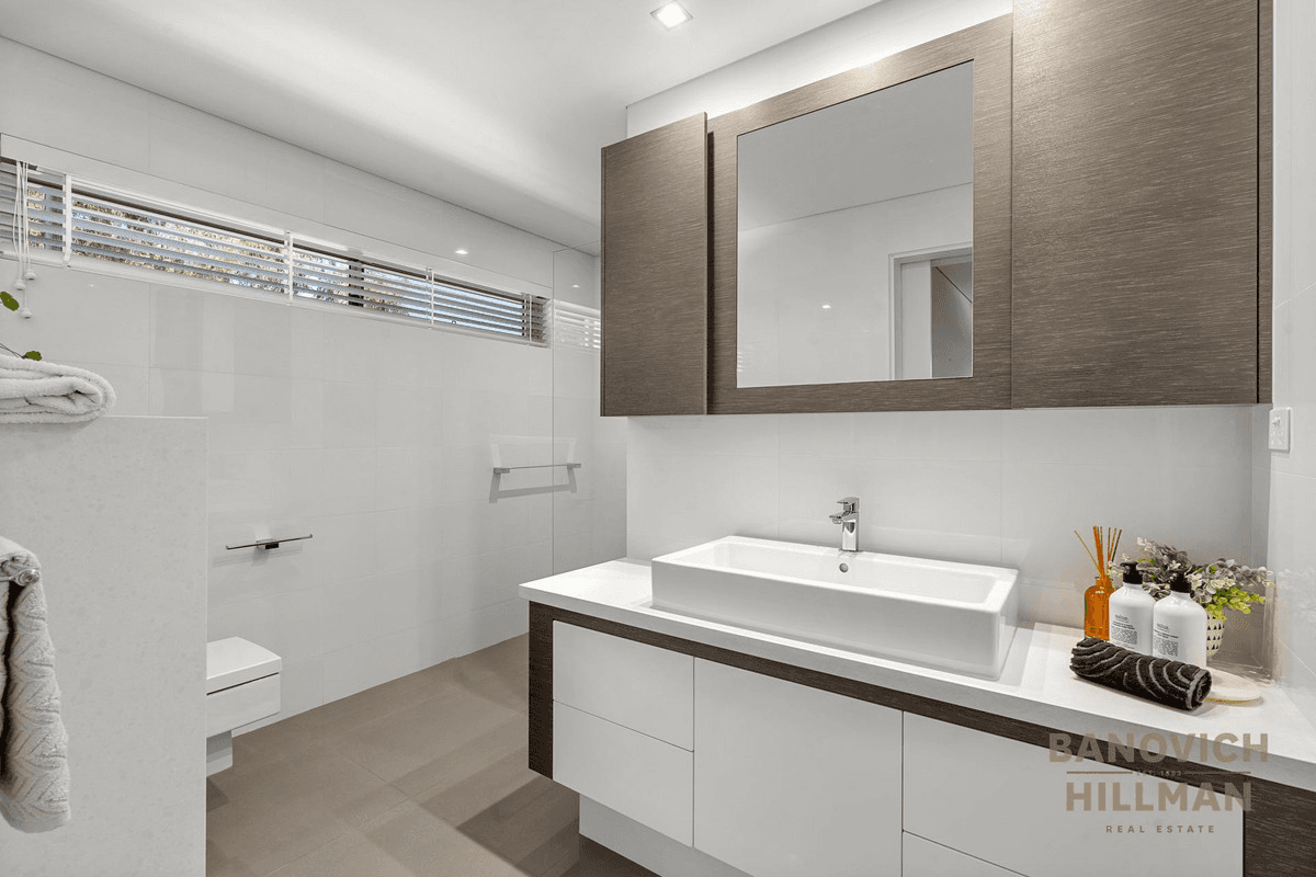 32A Fraser Road, Applecross, WA 6153