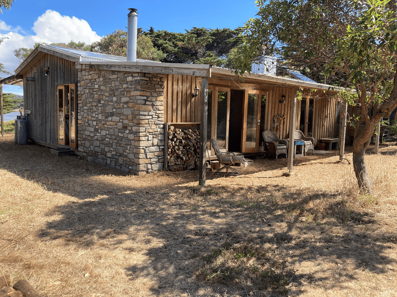 Puncheon Island, Lady Barron TAS 7255 - House for Sale