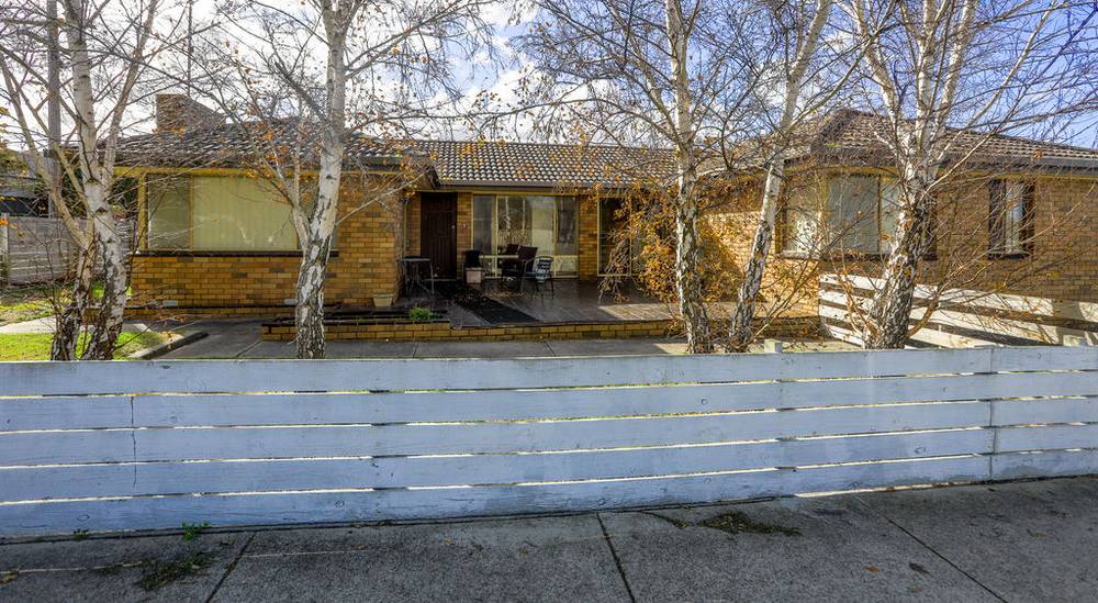 70 McLachlan Street, APOLLO BAY, VIC 3233