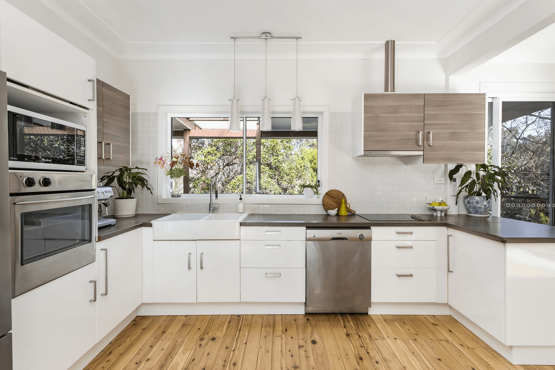 2 Cochrane Street, West Wollongong, NSW 2500