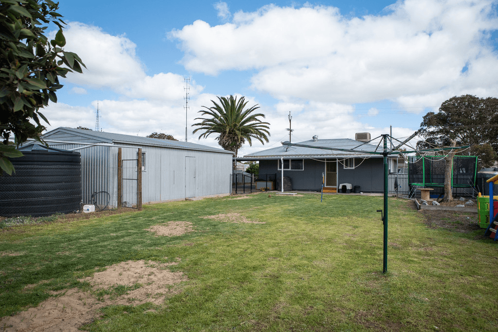 31 Peake Terrace, COONALPYN, SA 5265