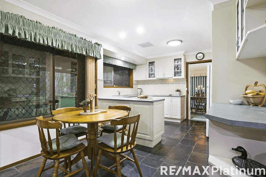 102 Gleeson Road, BURPENGARY, QLD 4505