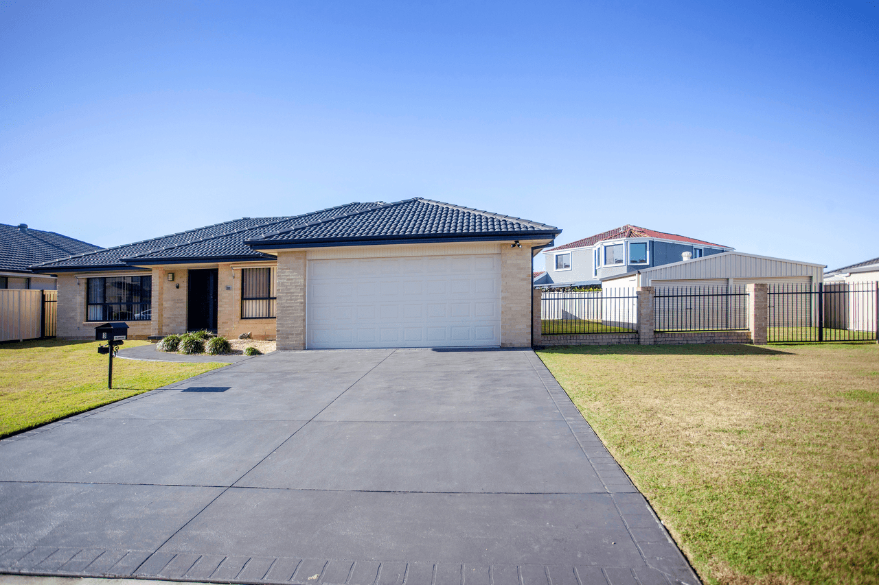 3 John Armstrong Close, TAREE, NSW 2430