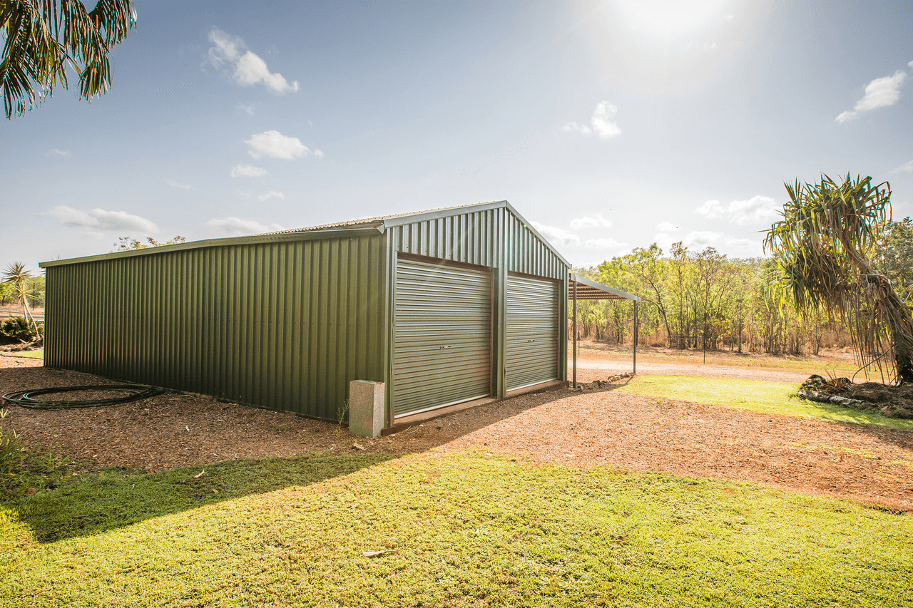 105 Guys Creek Road, ACACIA HILLS, NT 0822