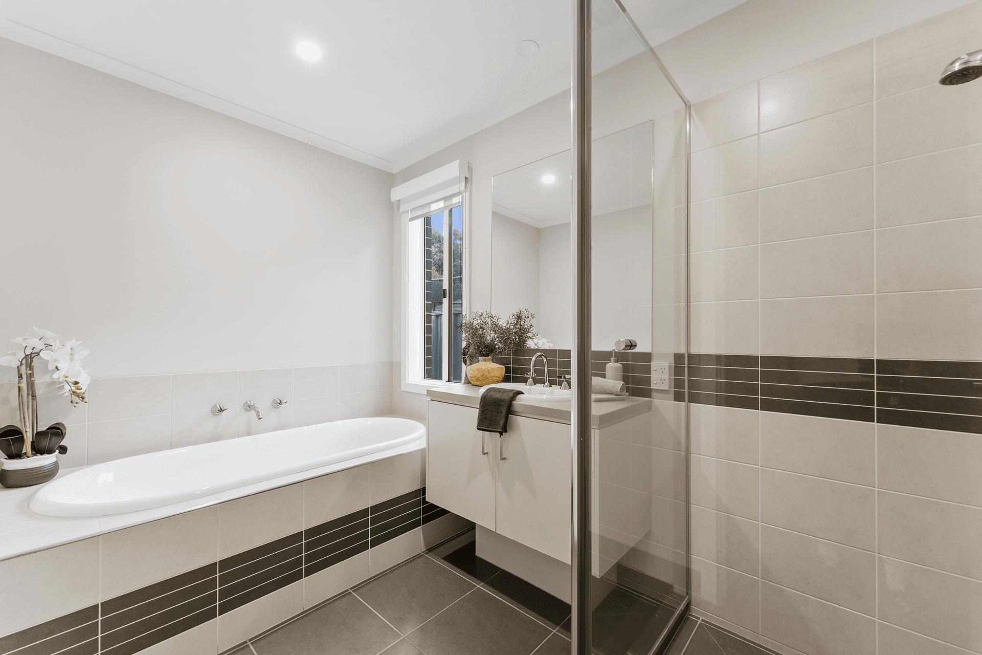14 Kunuka Circuit, Caroline Springs, VIC 3023