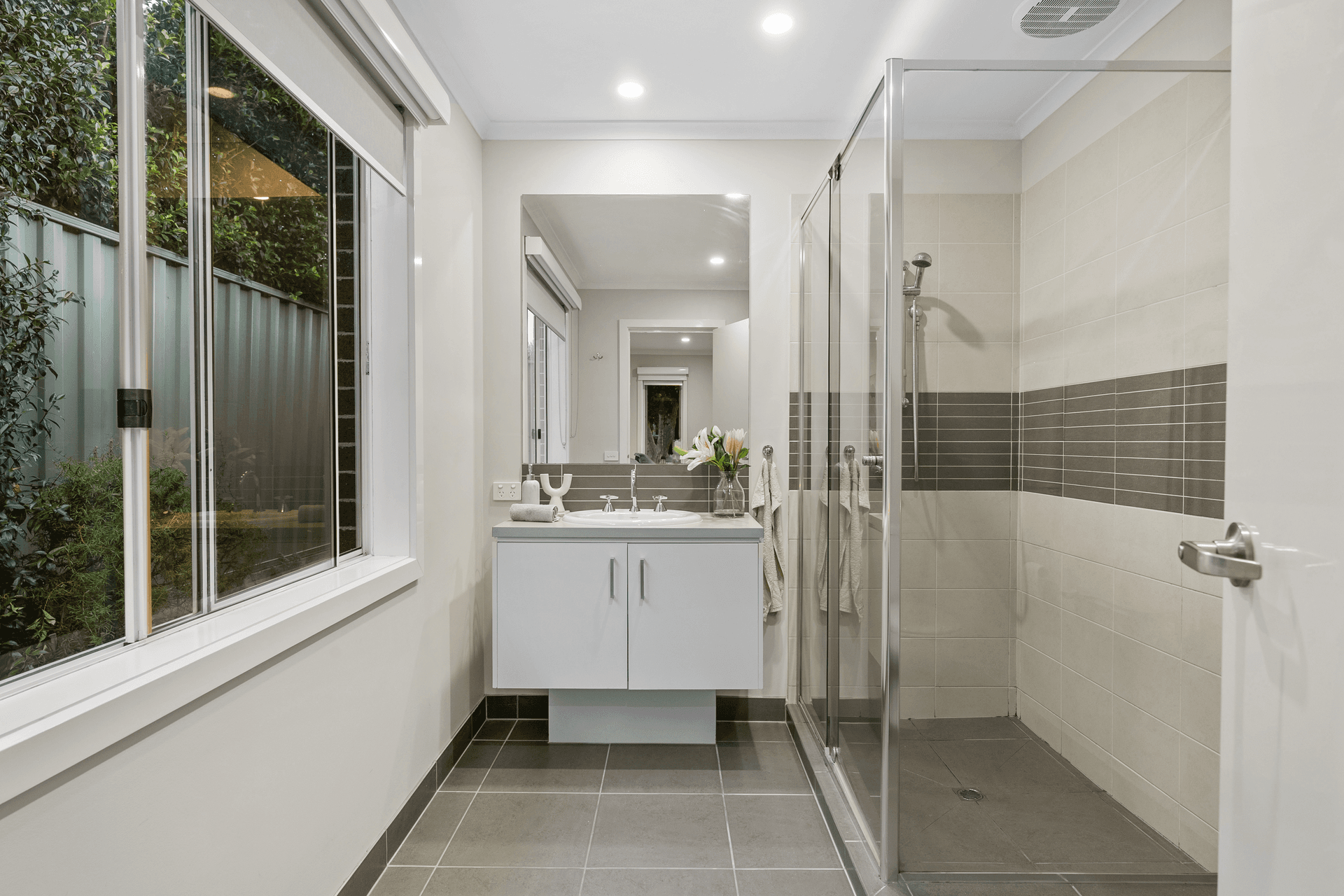 14 Kunuka Circuit, Caroline Springs, VIC 3023