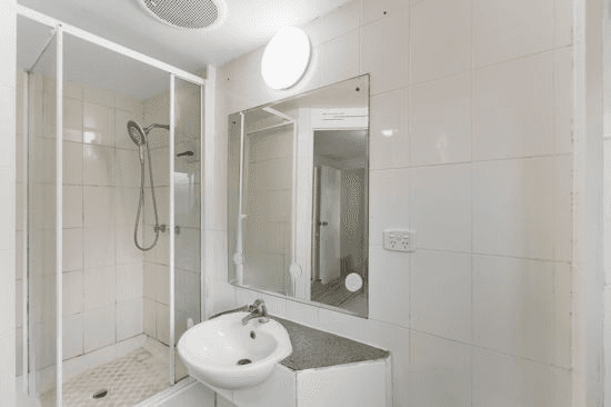 190 Bapaume Road, HOLLAND PARK WEST, QLD 4121
