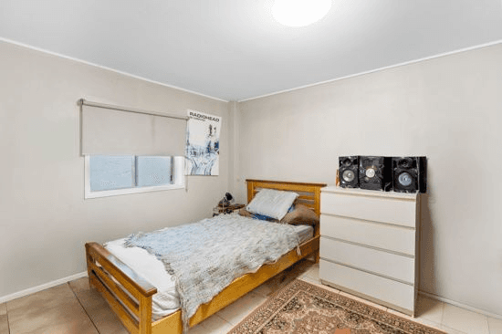 190 Bapaume Road, HOLLAND PARK WEST, QLD 4121