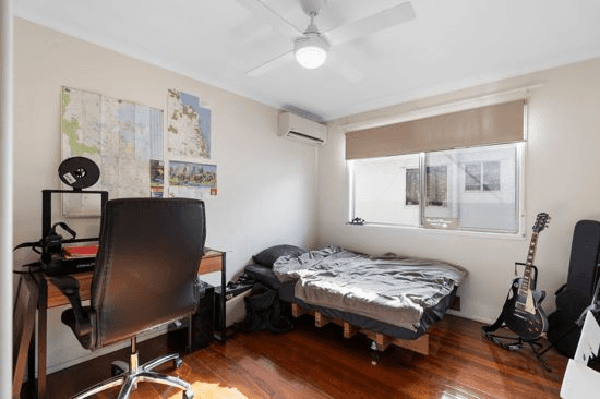 190 Bapaume Road, HOLLAND PARK WEST, QLD 4121