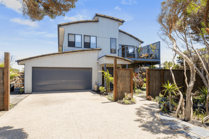 28 Lawson Street, Surf Beach, VIC 3922