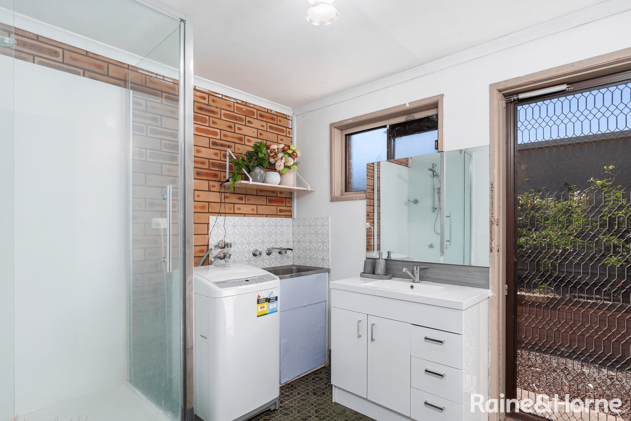 2/272 Fernleigh Road, ASHMONT, NSW 2650