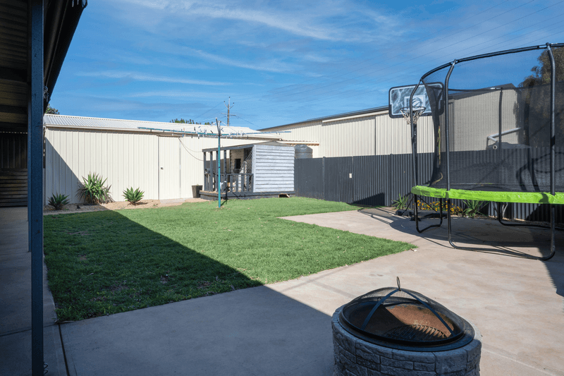 235 Jenkins Ave, WHYALLA STUART, SA 5608