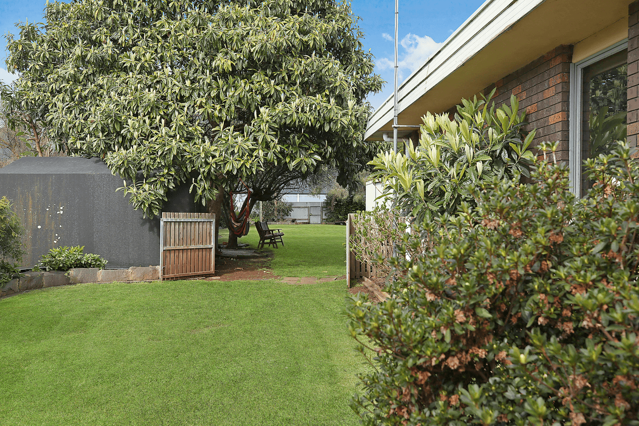 19 Holden Street, CAMPERDOWN, VIC 3260