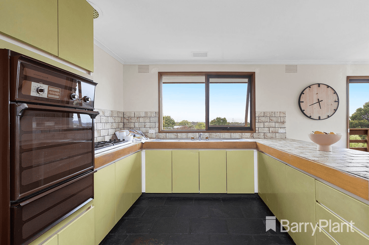 56 Garnett Road, Wheelers Hill, VIC 3150