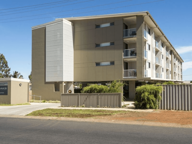 22/11 Bacon Street, MORANBAH, QLD 4744