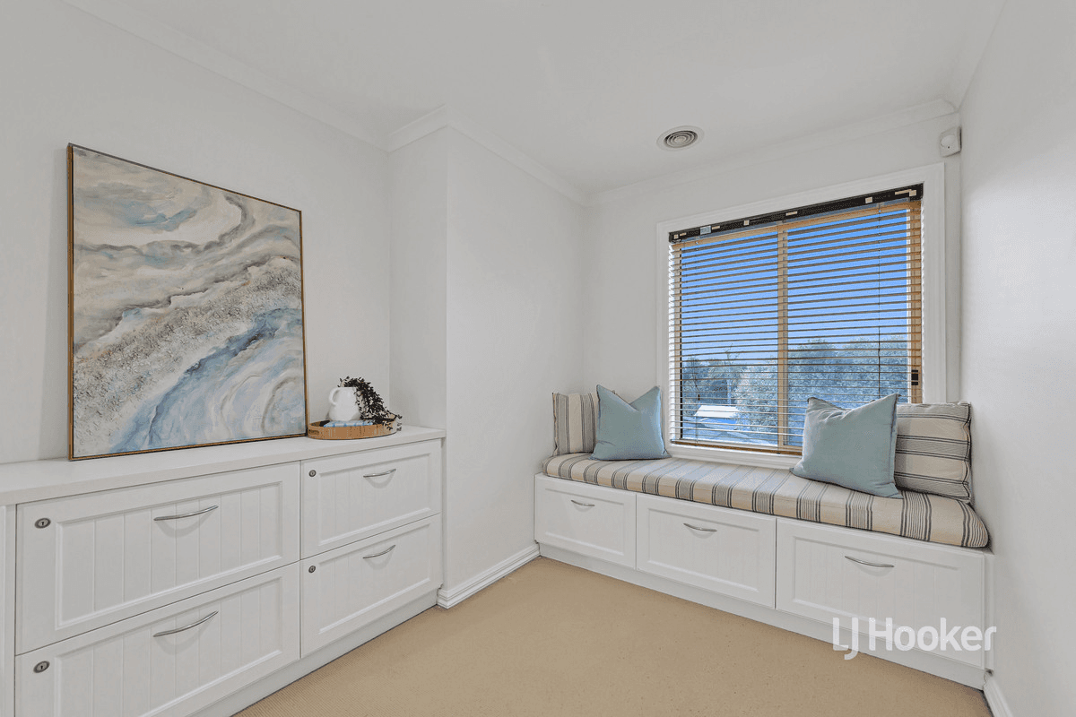 15 Washington Place, POINT COOK, VIC 3030