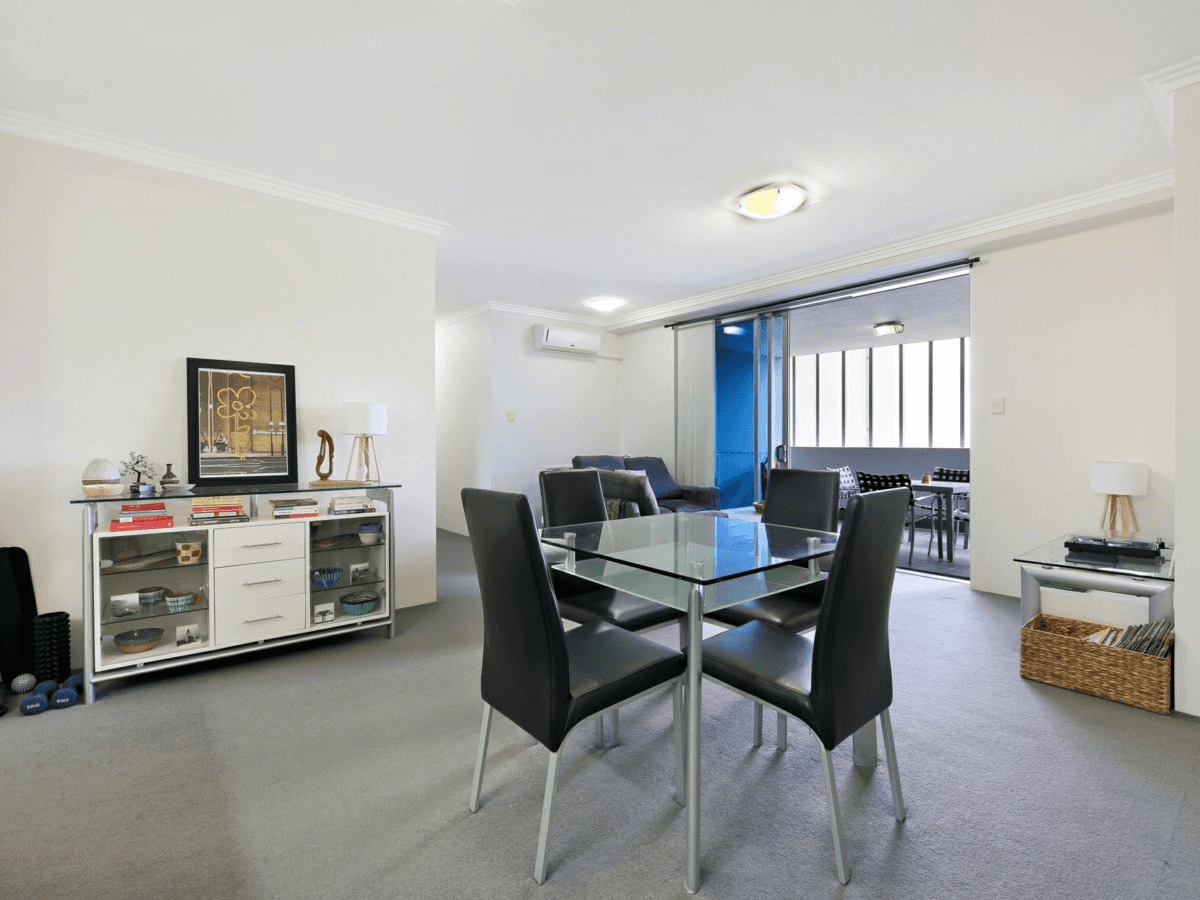 2101/3 Main Street, VARSITY LAKES, QLD 4227
