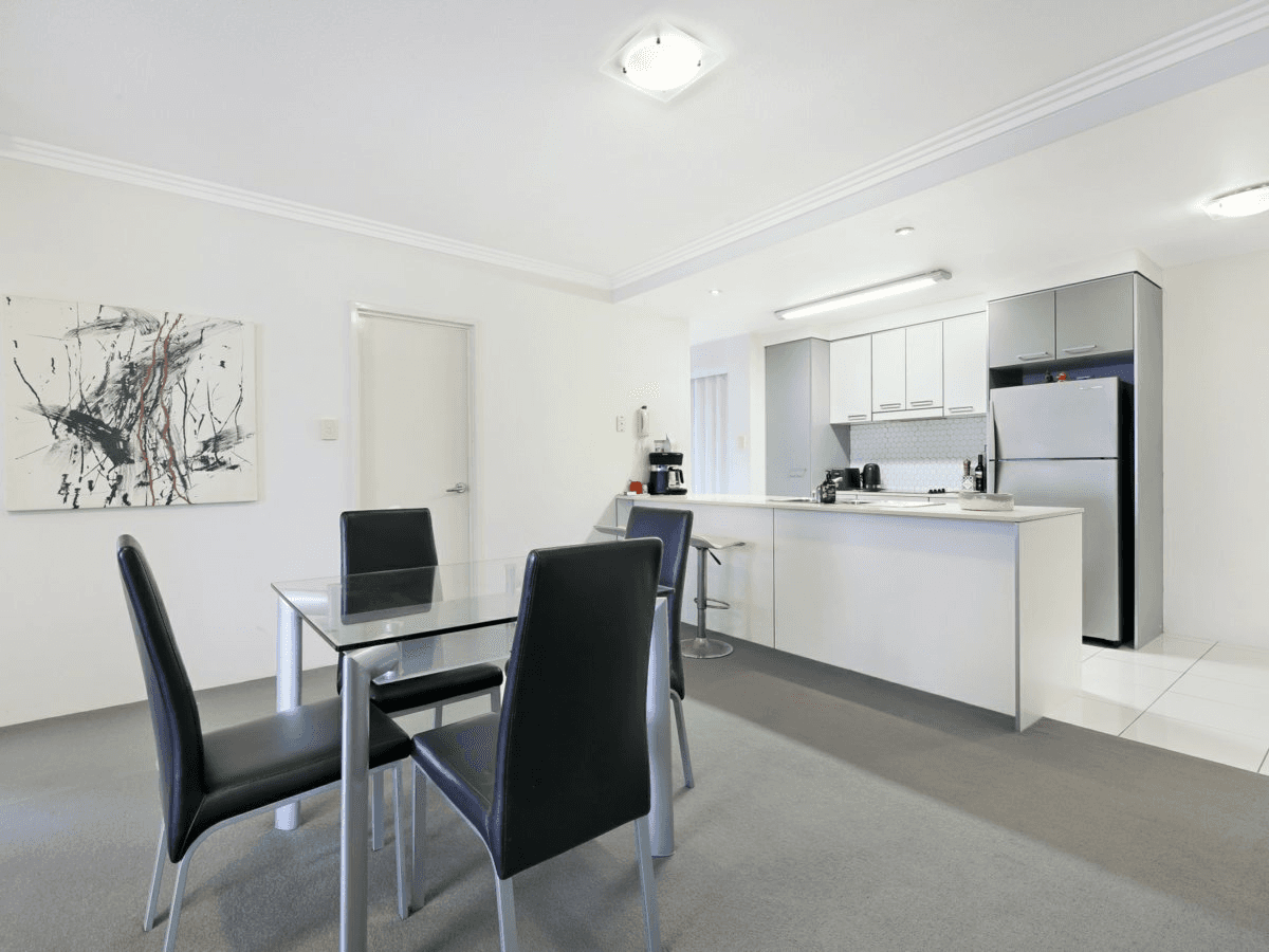 2101/3 Main Street, VARSITY LAKES, QLD 4227