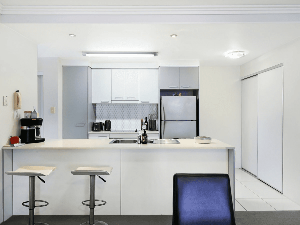 2101/3 Main Street, VARSITY LAKES, QLD 4227