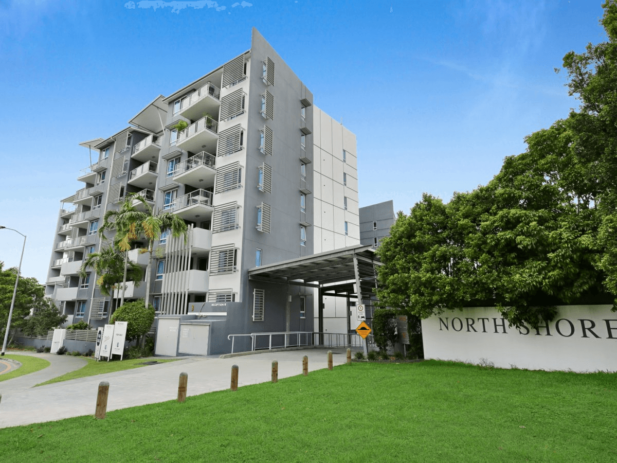 2101/3 Main Street, VARSITY LAKES, QLD 4227