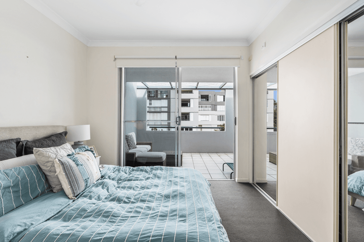 37/10 Vernon Terrace, TENERIFFE, QLD 4005