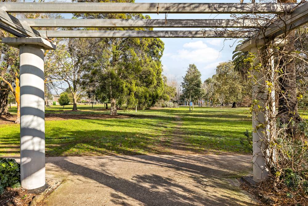2/36 Bastings Street, NORTHCOTE, VIC 3070