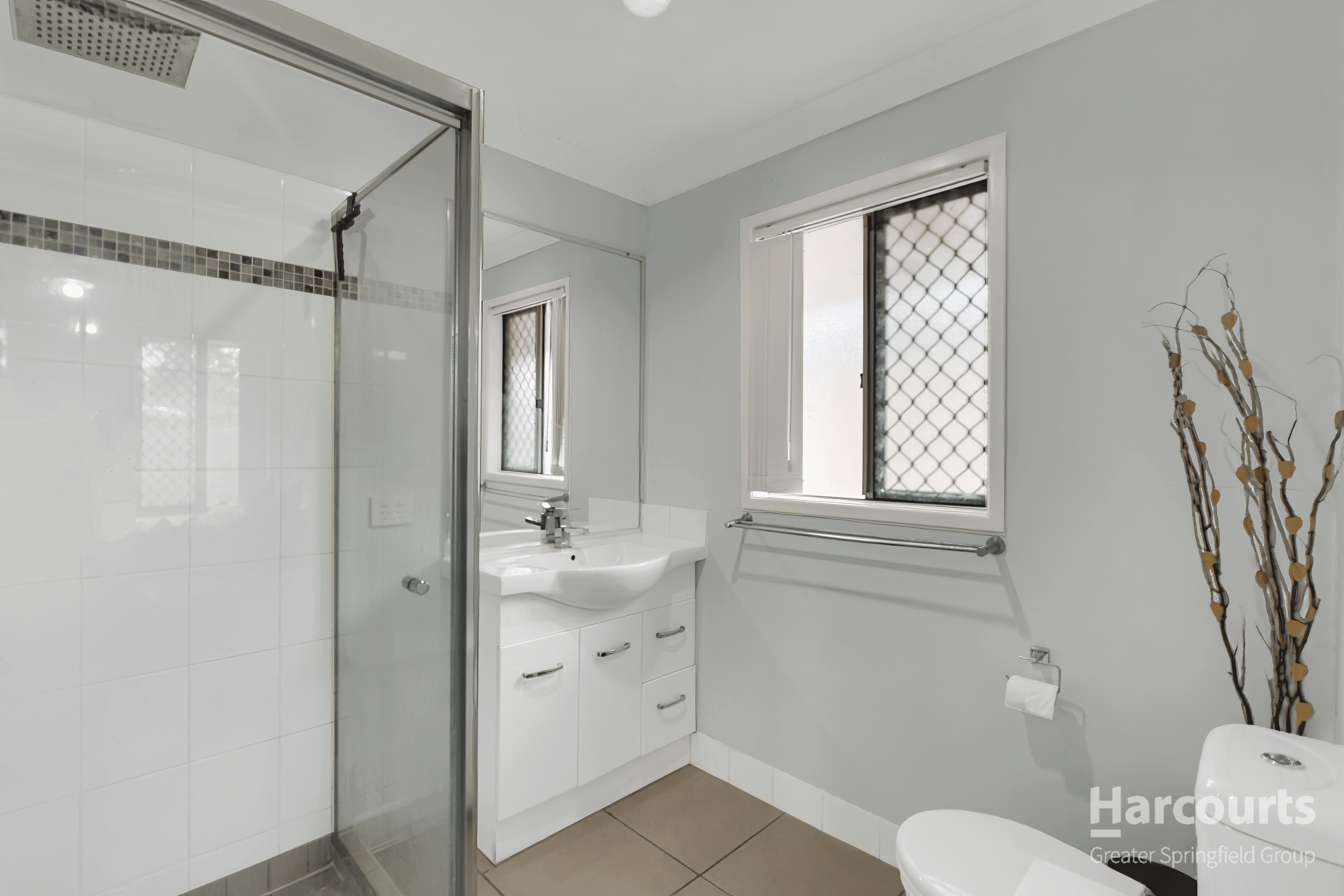 252 Eagle Steet, COLLINGWOOD PARK, QLD 4301