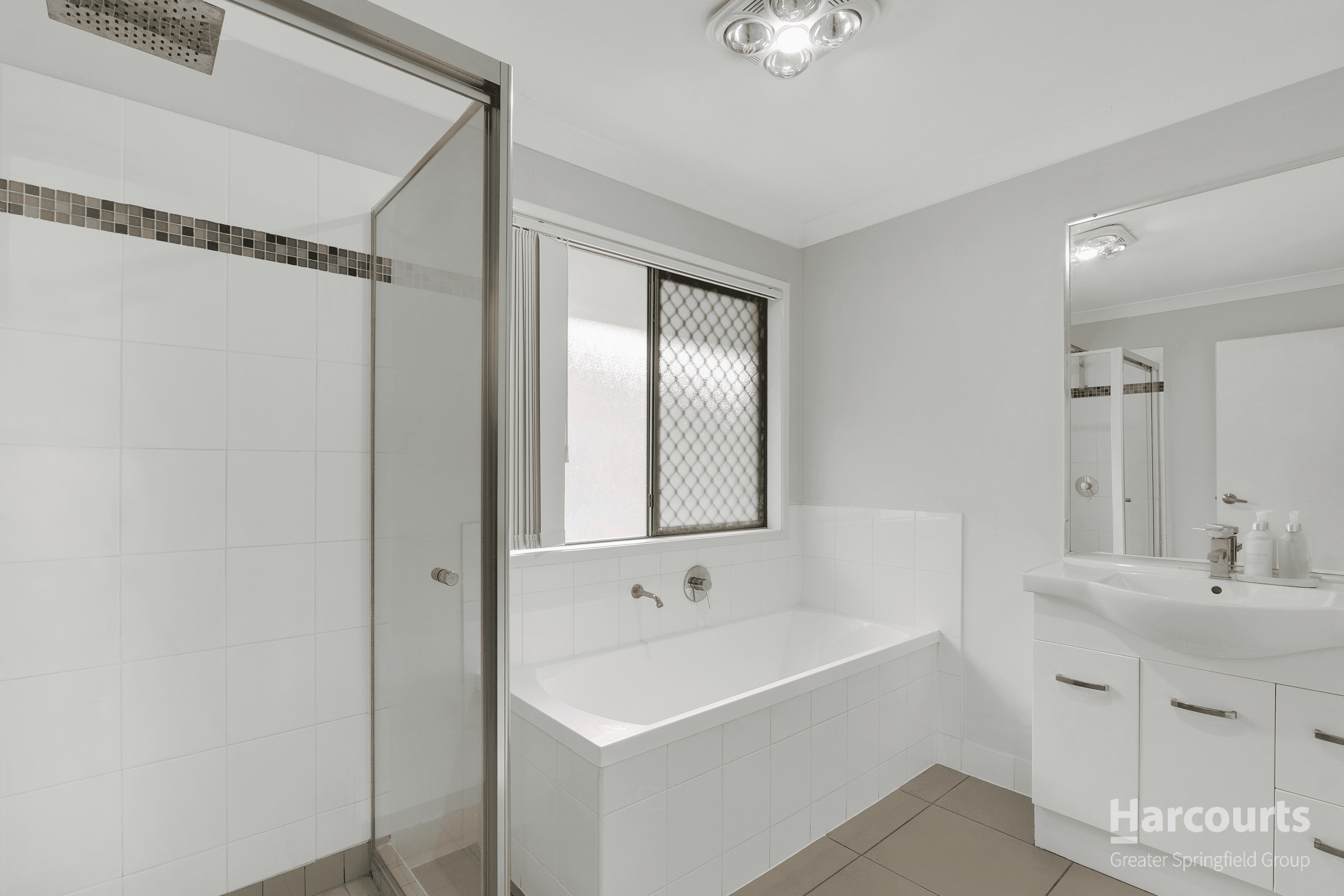 252 Eagle Steet, COLLINGWOOD PARK, QLD 4301