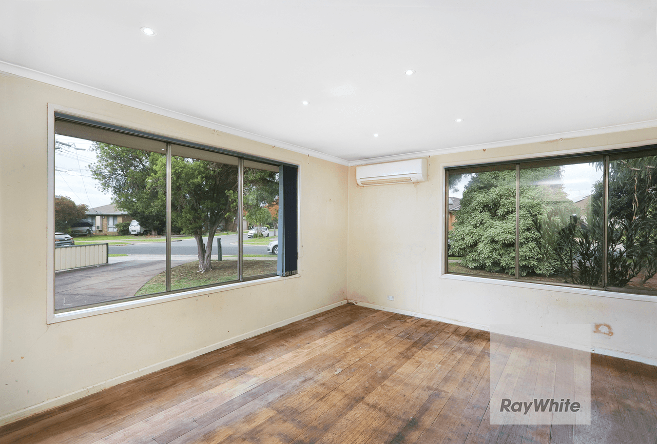 5 Wiltshire Road, GLADSTONE PARK, VIC 3043