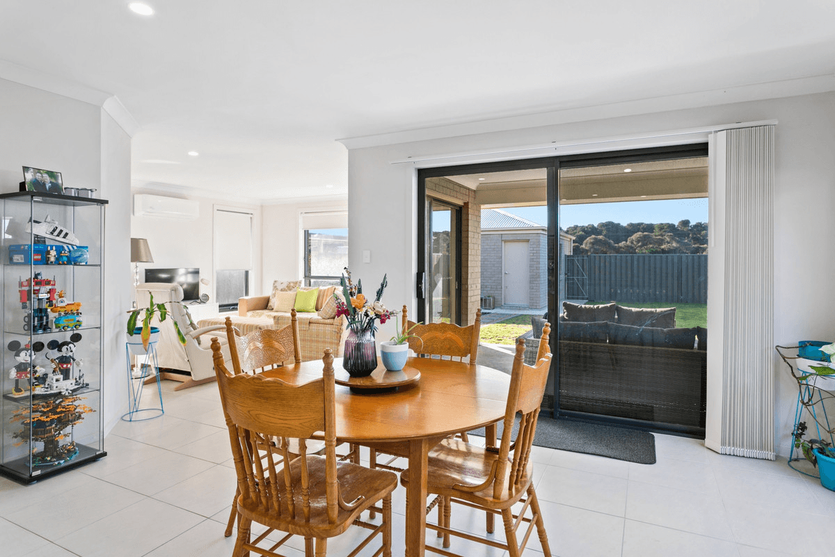 83 Princess Royal Parade, HINDMARSH ISLAND, SA 5214