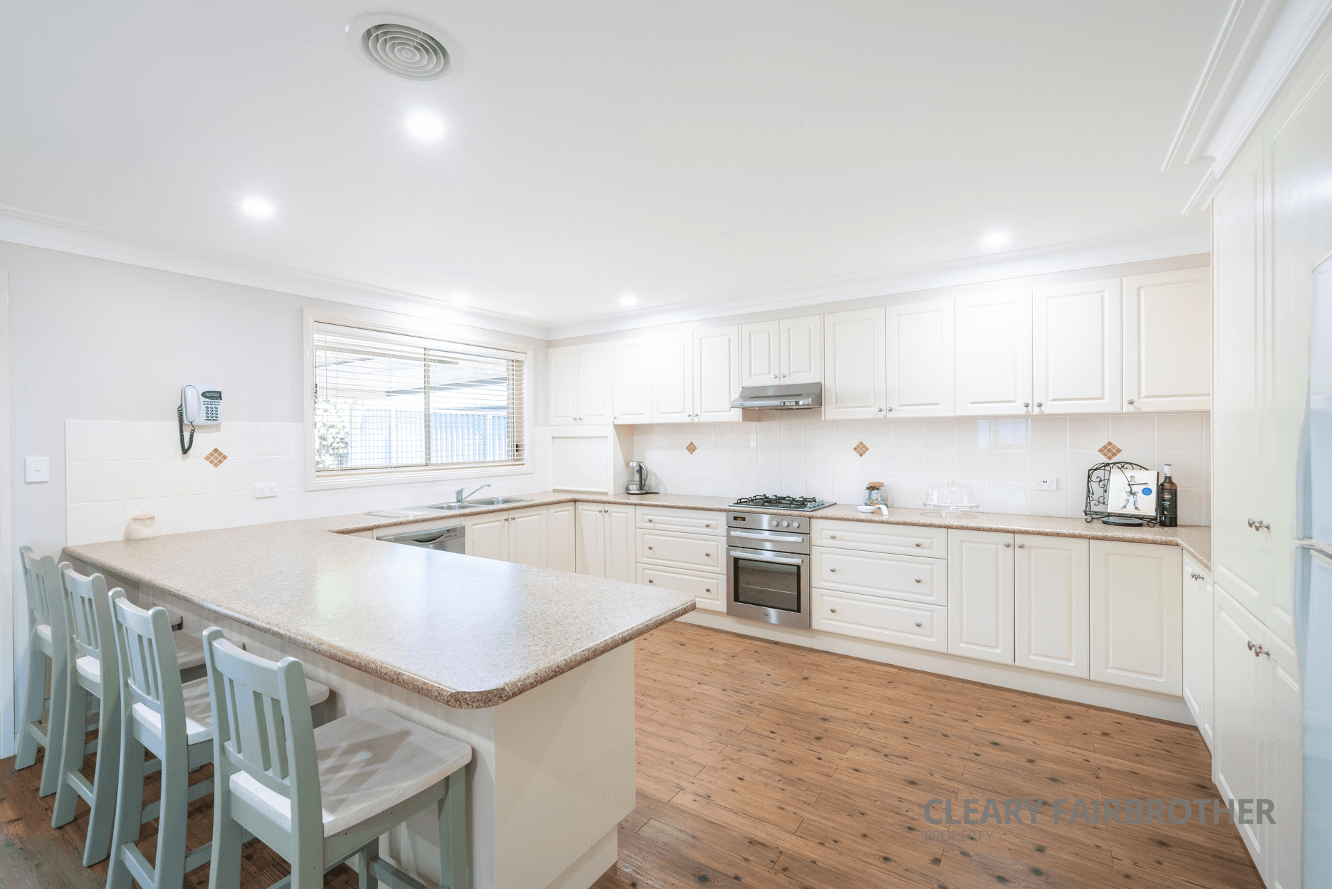 84 Darwin Drive, Llanarth, NSW 2795