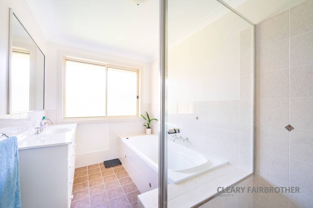 84 Darwin Drive, Llanarth, NSW 2795