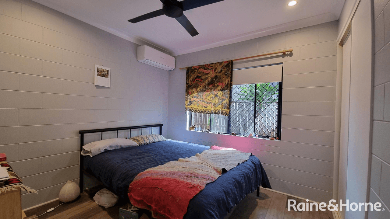 11 Shalom Close, COOYA BEACH, QLD 4873