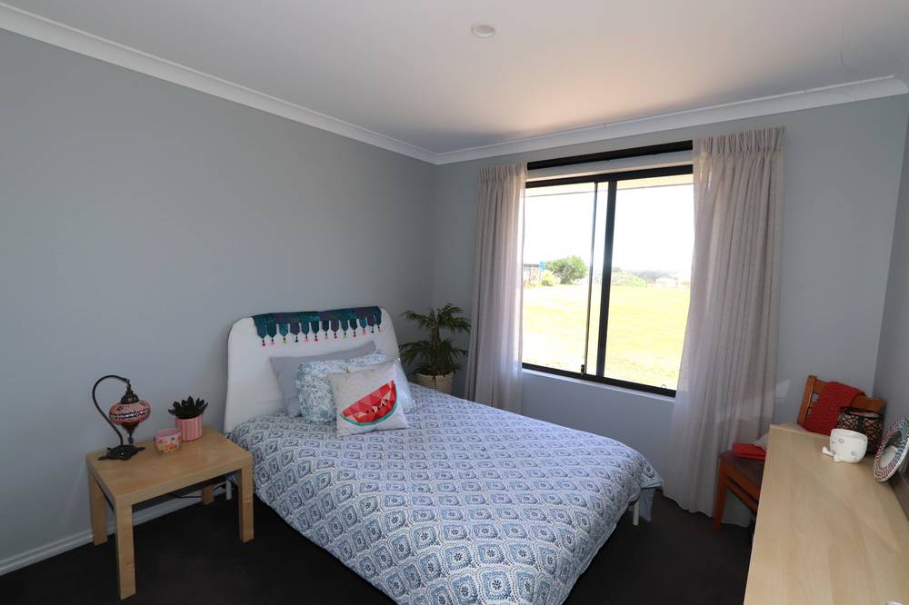 8 Wisteria Link, DENMARK, WA 6333