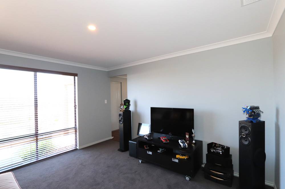 8 Wisteria Link, DENMARK, WA 6333