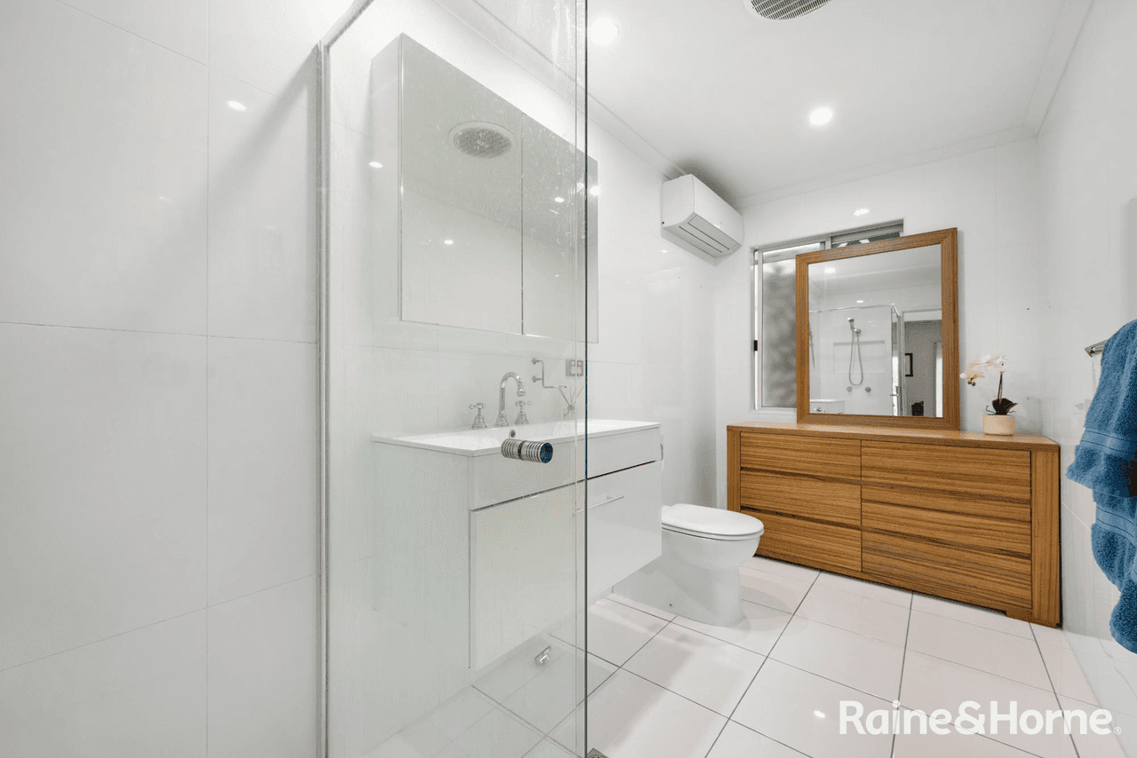 2/47 Josling Street, TOOWONG, QLD 4066