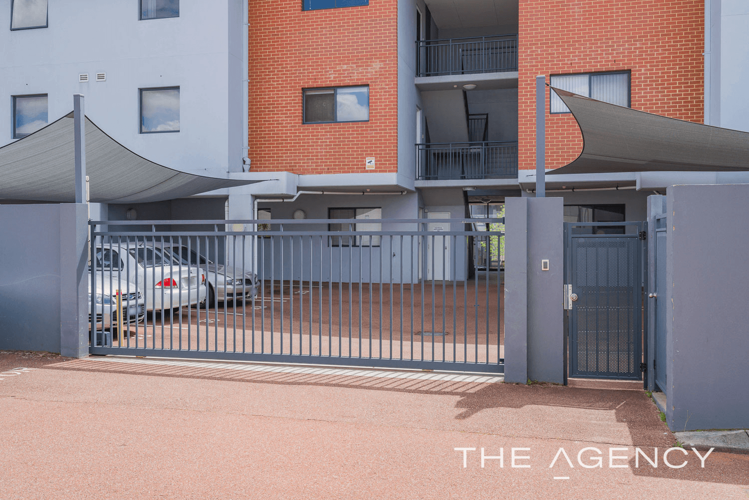 25/2 Stockton Bend, Cockburn Central, WA 6164