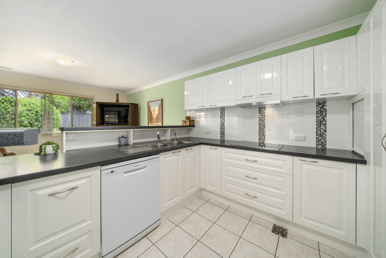 111 Nottingham Street, KIPPA-RING, QLD 4021