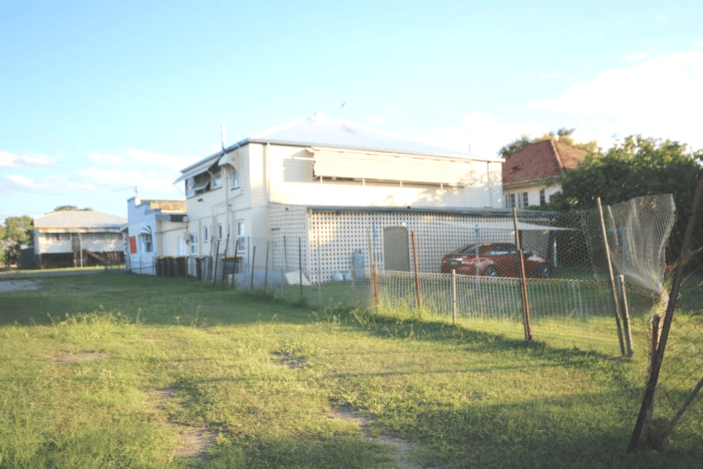 50B-50D Main Street, PARK AVENUE, QLD 4701