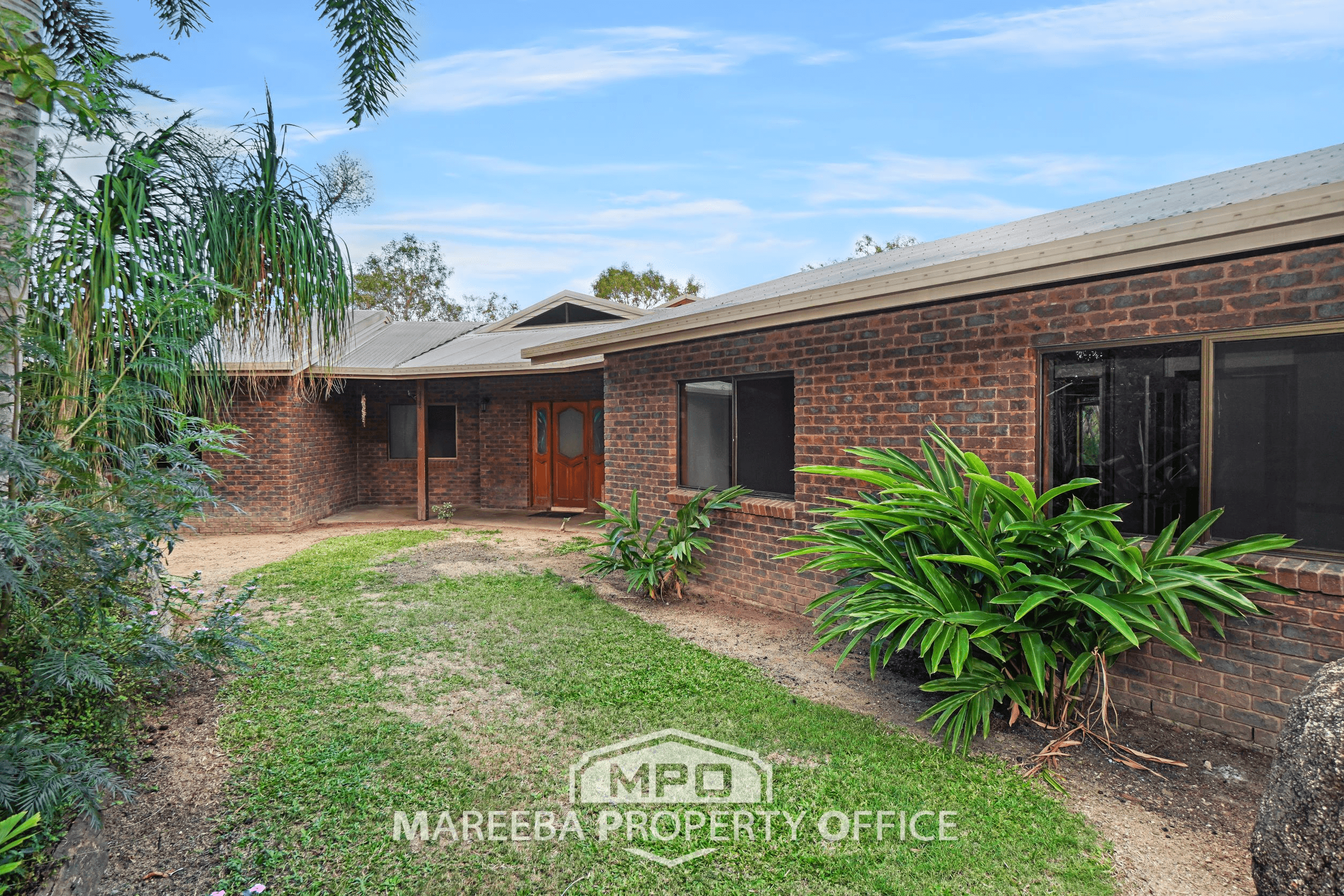 30 Avolio Drive, MAREEBA, QLD 4880