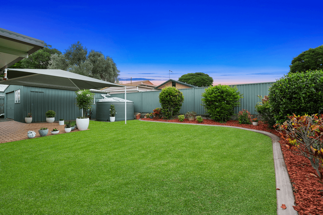 21 Calloway Place, MANLY WEST, QLD 4179