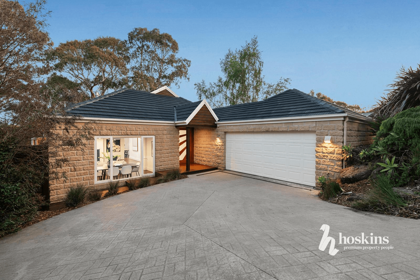 16 Galtymore Close, Warranwood, VIC 3134