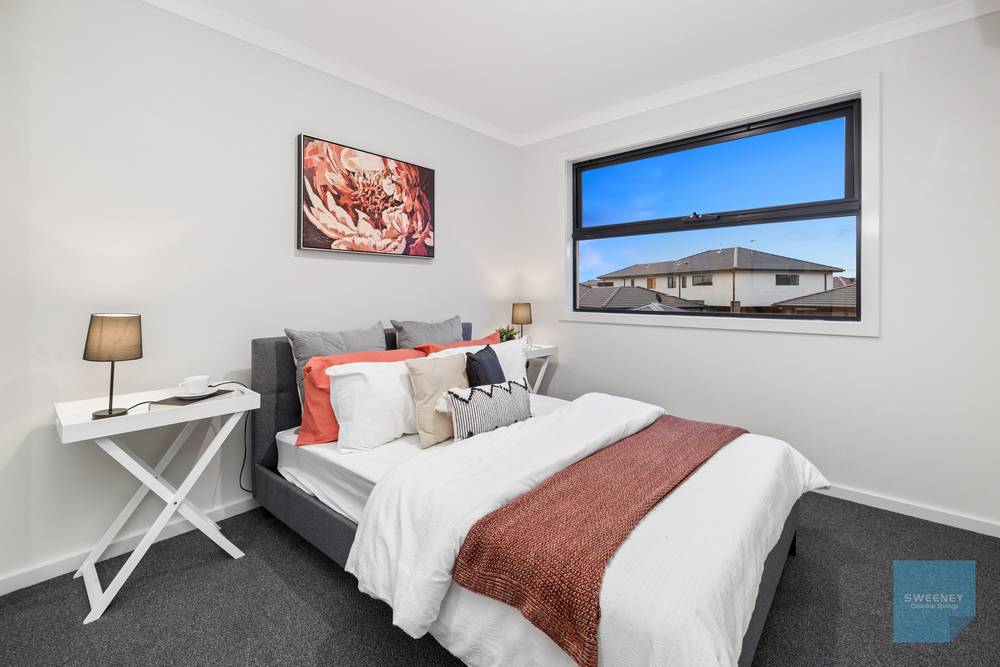 37 Adventure Avenue, FRASER RISE, VIC 3336