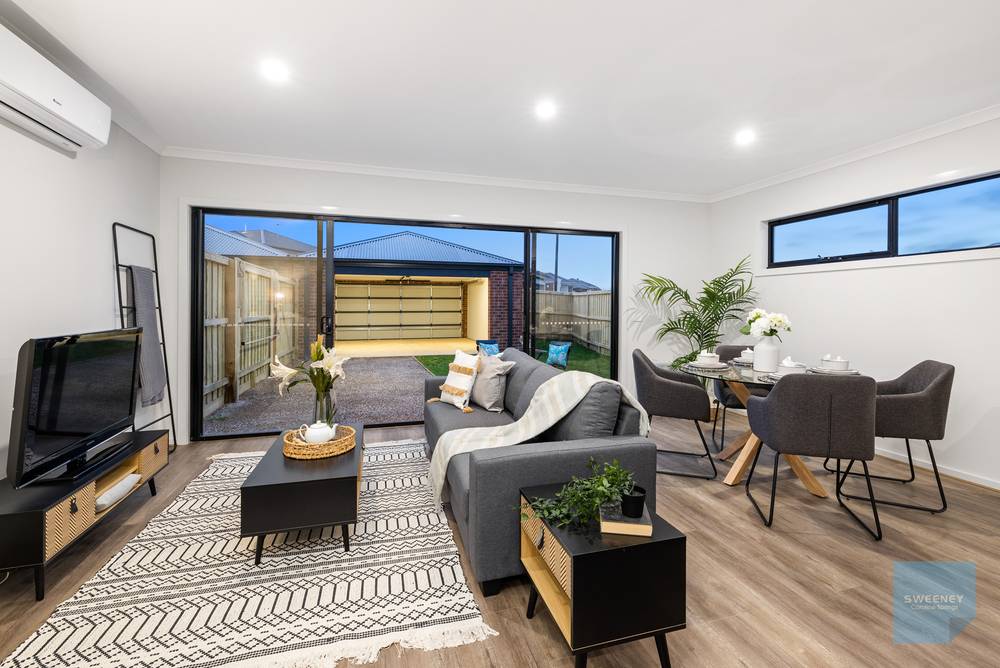 37 Adventure Avenue, FRASER RISE, VIC 3336