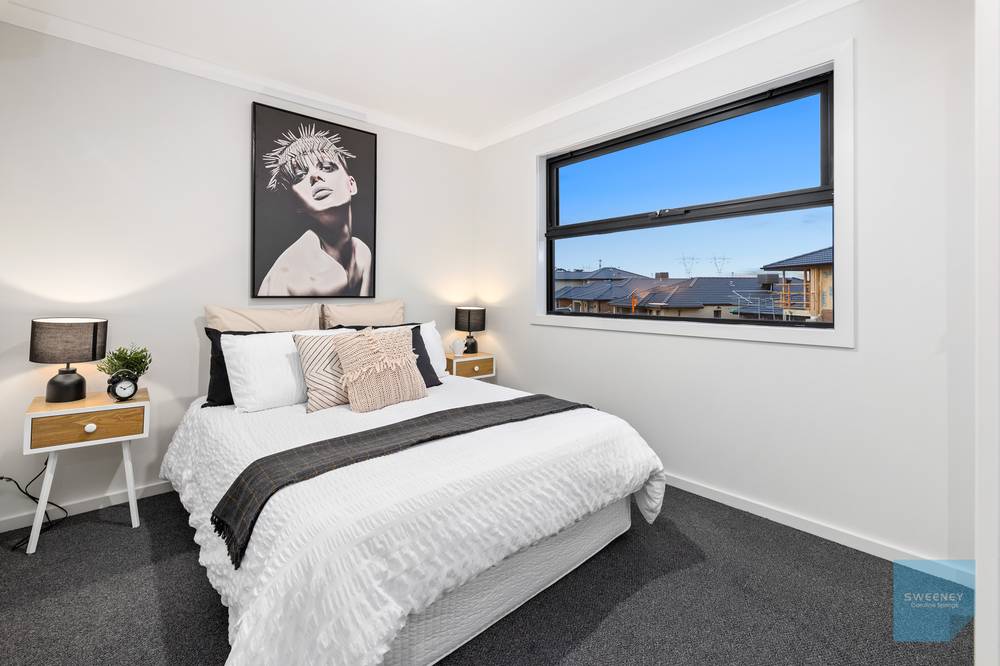 37 Adventure Avenue, FRASER RISE, VIC 3336