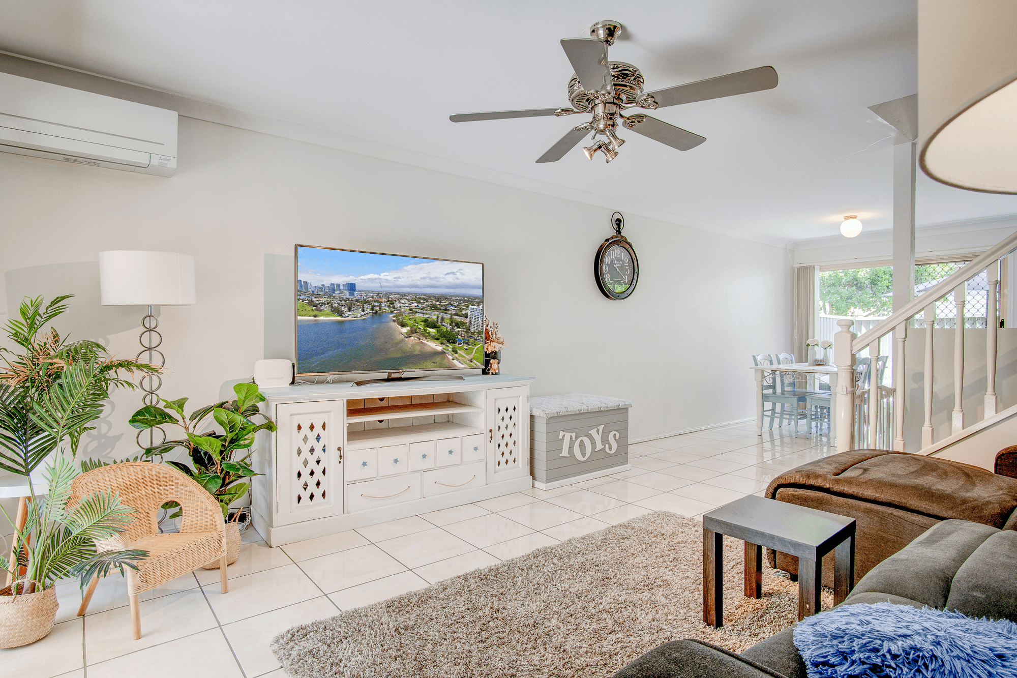 7/5 Ahern Street, LABRADOR, QLD 4215