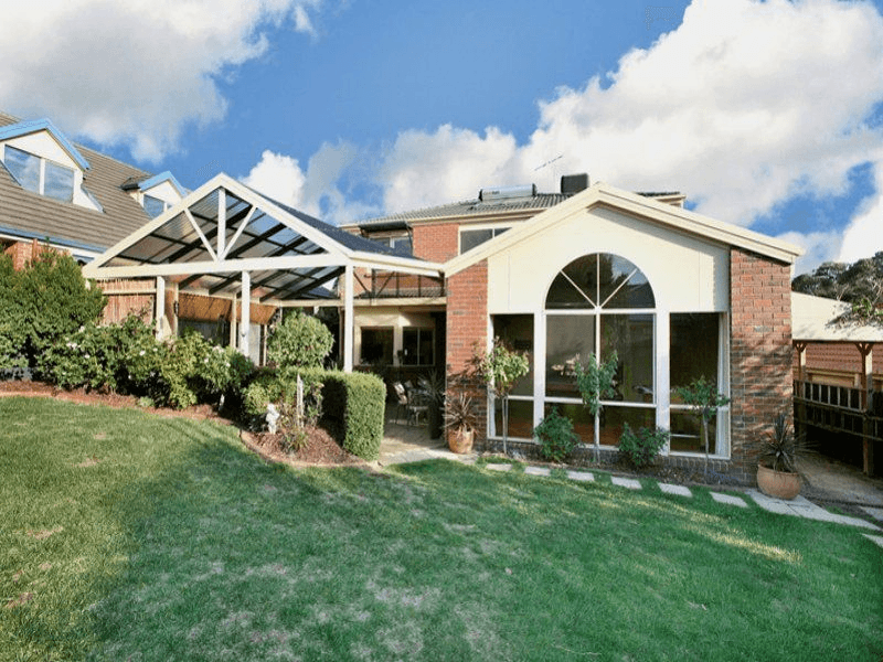 12 Berrywood Walk, WARRANWOOD, VIC 3134