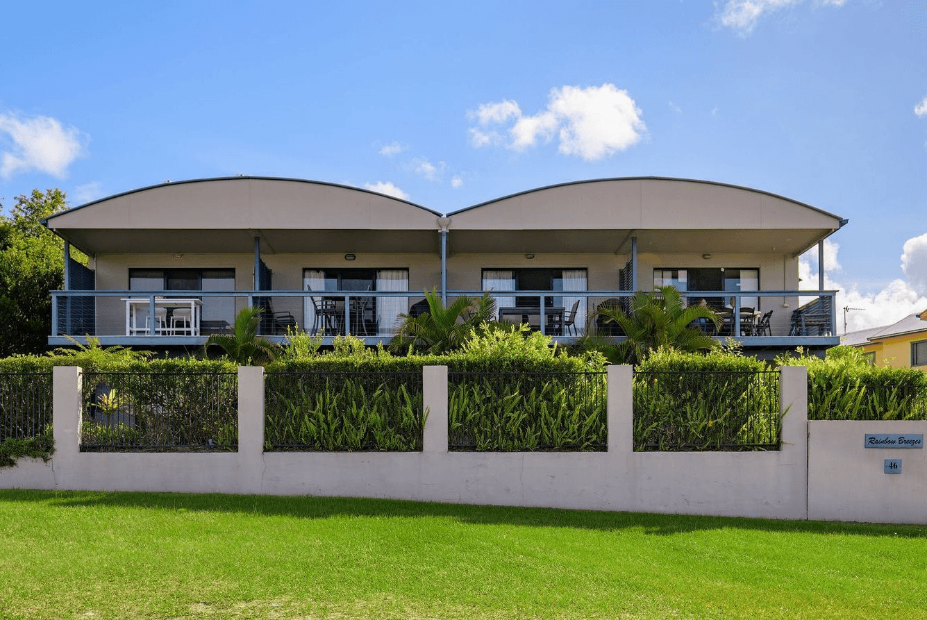 Unit 2/46 Manooka Dr, Rainbow Beach, QLD 4581